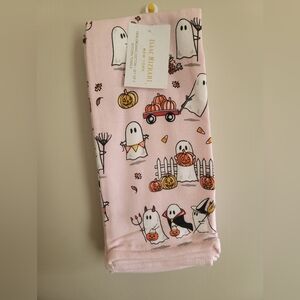 Isaac Mizrahi Pink Halloween Ghost Kitchen Towel **VIRAL**